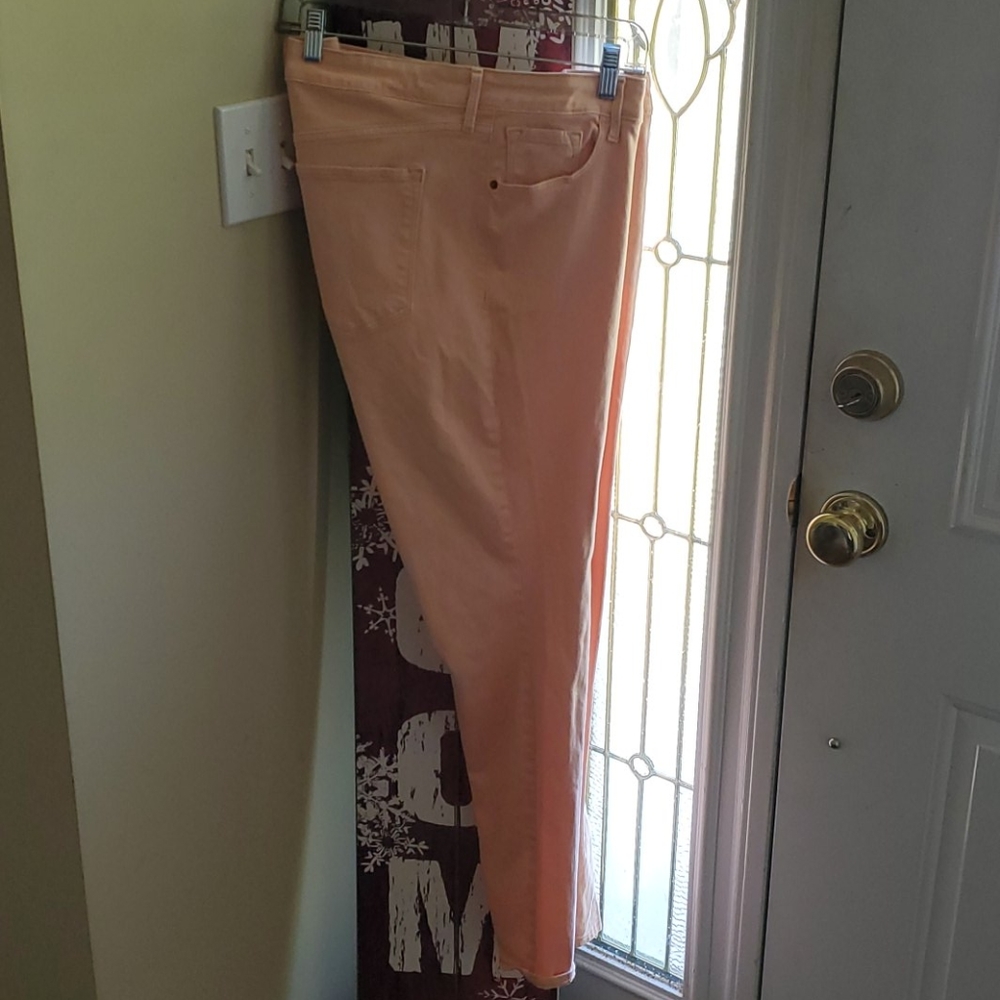 Old Navy Grapefruit Jeans Mid Rise